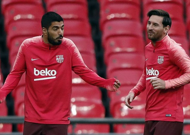 Lionel Messi lộ hợp đồng không tưởng, Luis Suarez lập tức lên tiếng