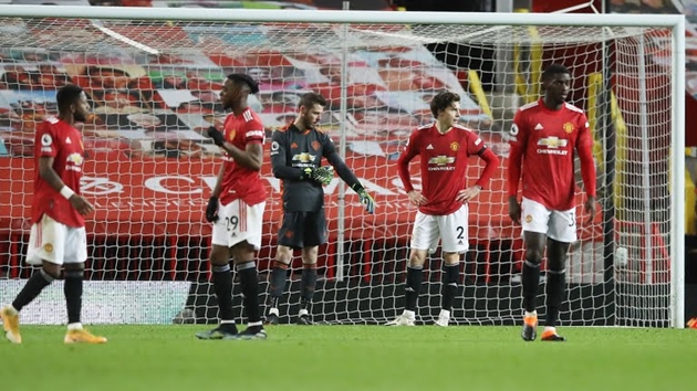 Đêm qua, có 1 đội bóng "đen" hơn Man Utd