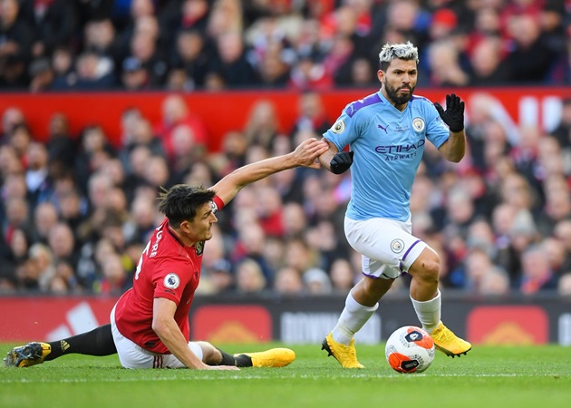 Từ Maguire đến Aguero: 10 ngôi sao 'mất giá' thảm hại ở mùa giải này