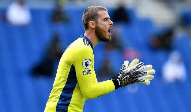 Ảnh bài viết Gary Neville chỉ rõ vị trí Guardiola và Klopp sẽ củng cố nếu đến Man Utd