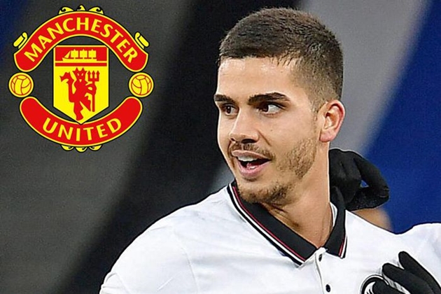 Chi 40 triệu bảng vì "hậu duệ của Ronaldo", Man Utd sẽ mắc sai lầm lớn