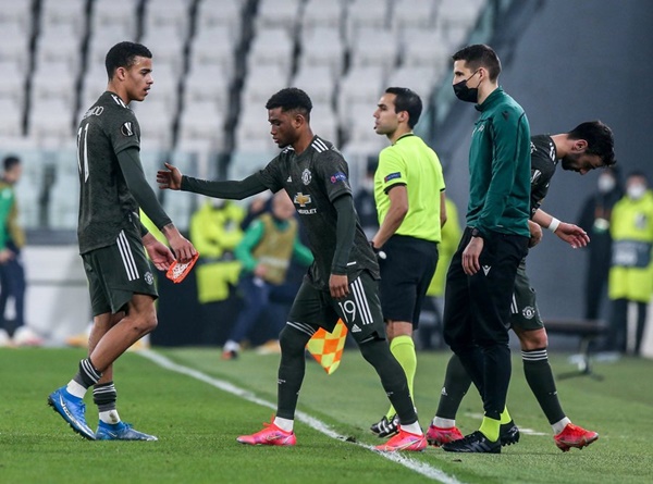 5 điểm nhấn Sociedad 0-4 M.U: Bruno tìm thấy đối tác; Amad Diallo chứng minh giá trị