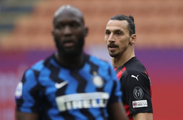 Lukaku gào thét 1 từ sau khi ghi bàn, Ibrahimovic lập tức làm 1 điều