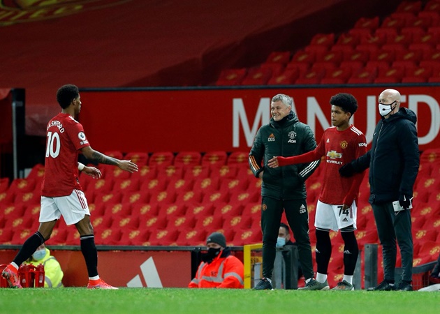 Lò Carrington trên đà 'tái sinh': Khi hạt giống của Solskjaer nảy mầm