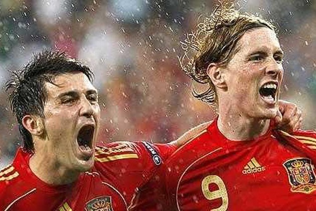 David Villa và Fernando Torres, ai hay hơn?