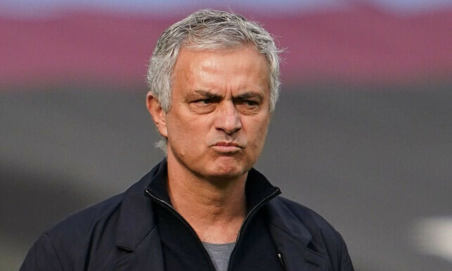 Ảnh bài viết "Tôi không muốn chơi cho Mourinho thêm 1 năm nữa"