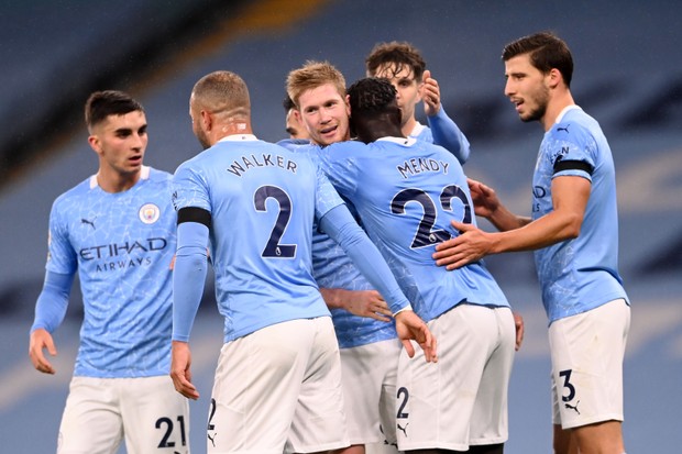 Đội hình Man City đấu Monchengladbach: Đôi cánh người Anh vẫy vùng