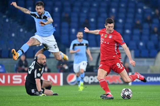 Lewy-Sane quá nguy hiểm, Bayern Munich "đánh sập" pháo đài Olimpico