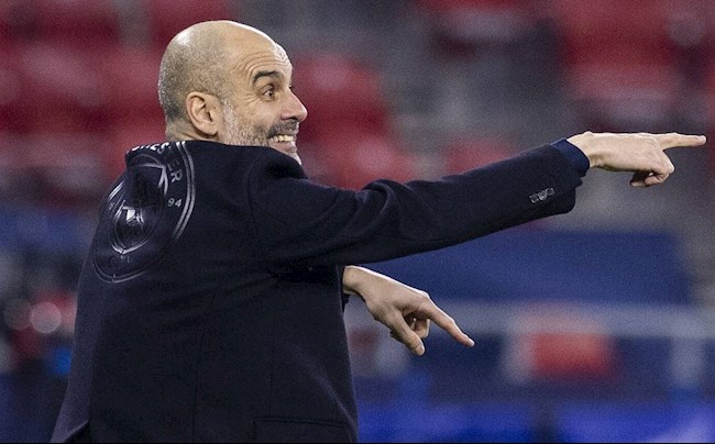 13 thống kê Gladbach 0-2 Man City: Pep bắt kịp Quỷ đỏ; The Citizens quá "bá đạo"