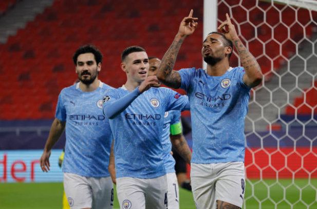 5 điểm nhấn Gladbach 0-2 Man City: Bổn cũ soạn lại, Cancelo đáng điểm 10