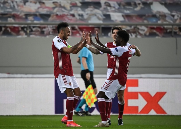 10 con số đặc biệt trận Arsenal 3-2 Benfica: 'Thánh gánh team' Saka
