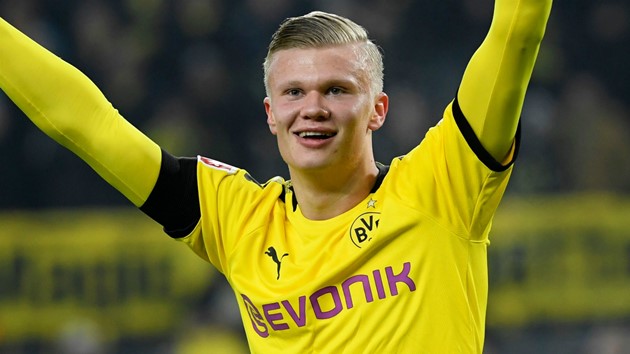 Giám đốc Dortmund phản bác Mino Raiola về tương lai Haaland