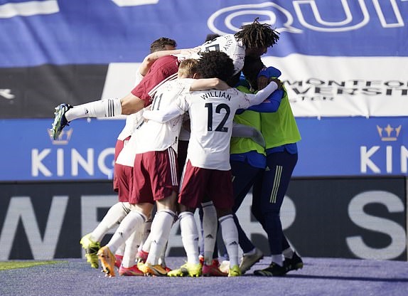 Ảnh bài viết Thay hơn nửa đội hình, Arsenal vẫn xuất sắc đánh sập "hang cáo"