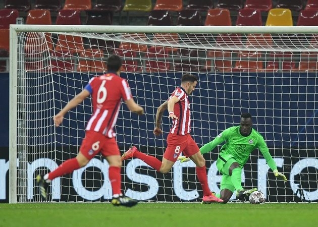 Ảnh bài viết Chelsea gây sốc, thay thế Edouard Mendy bằng hàng 'free' Serie A