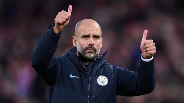"Đá tảng" Man City thừa nhận hâm mộ 2 huyền thoại Man Utd