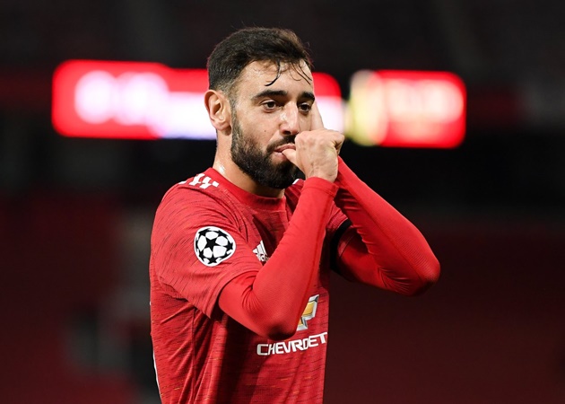 Như 'ông hoàng' ở Man Utd, thầy cũ hé lộ con người thật của Fernandes