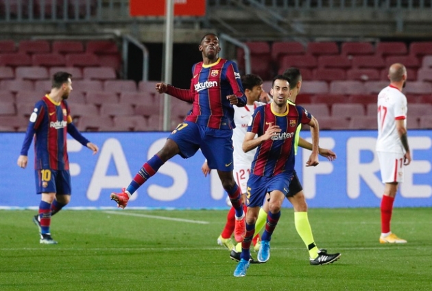 Bước ngoặt quan trọng giúp Barca ngược dòng đánh bại Sevilla