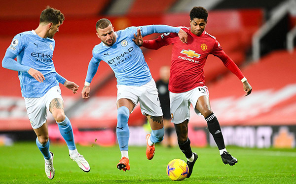 Ảnh bài viết Dimitar Berbatov dự đoán kết quả có lợi cho Man Utd ở trận Man City