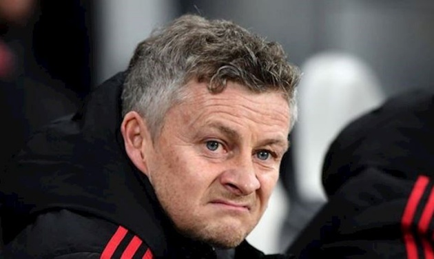 Ảnh bài viết Louis Saha khuyên Solskjaer cứu "kẻ gây thất vọng" nhất Man Utd