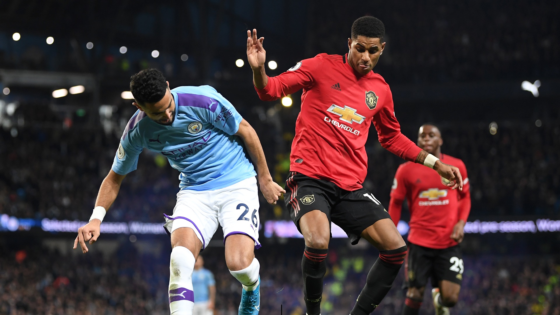 Shaun Wright-Phillips chỉ ra thời điểm chuyển giao quyền lực của thành Manchester