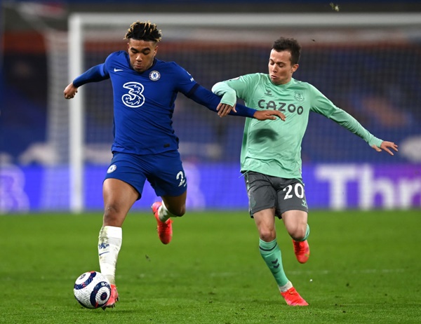 Đại thắng Everton, fan Chelsea chỉ ra “xe tăng đội lốt người” của Thomas Tuchel