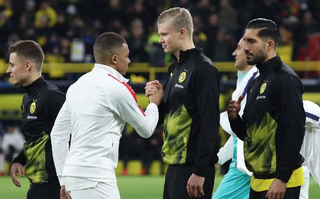 Ảnh bài viết Mãi nhắc Haaland, Mbappe, Messi, Ronaldo, tất cả đều quên một siêu tiền đạo