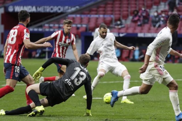 Real Madrid không bao giờ đầu hàng