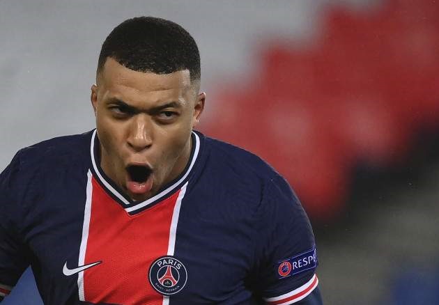 Không phải Messi, Mbappe đổi áo với 1 sao Barca sau trận