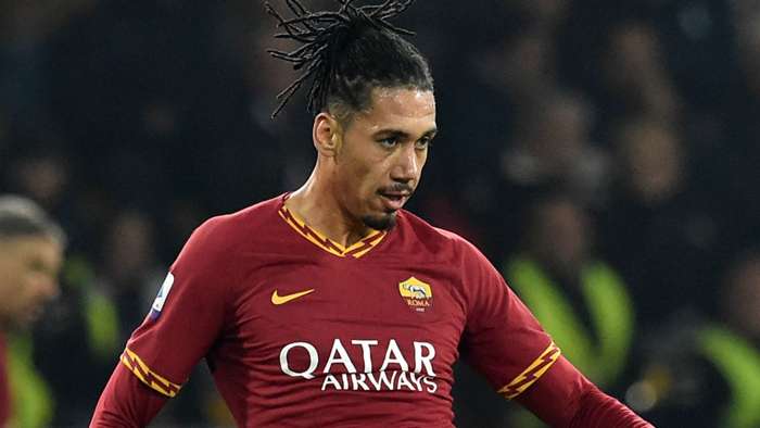 Chi 27 triệu, Man Utd rước "cạ cứng" của Smalling về Old Trafford?