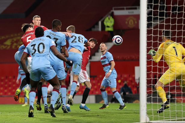 5 điểm nhấn Man United 1-0 West Ham: Bàn phản lưới quyết định
