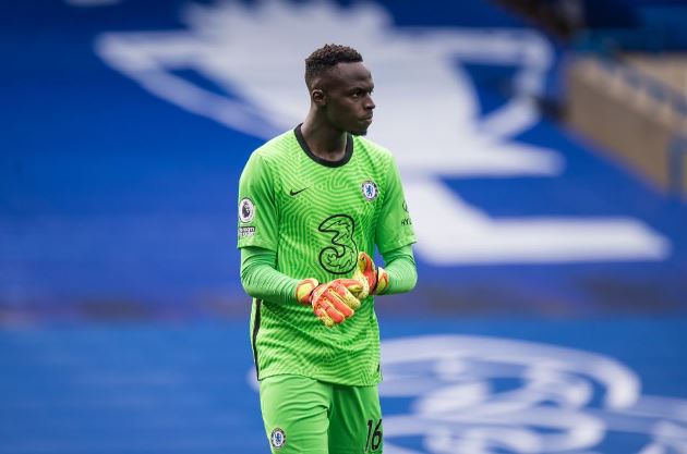 Ferdinand chỉ rõ một điểm yếu của Edouard Mendy