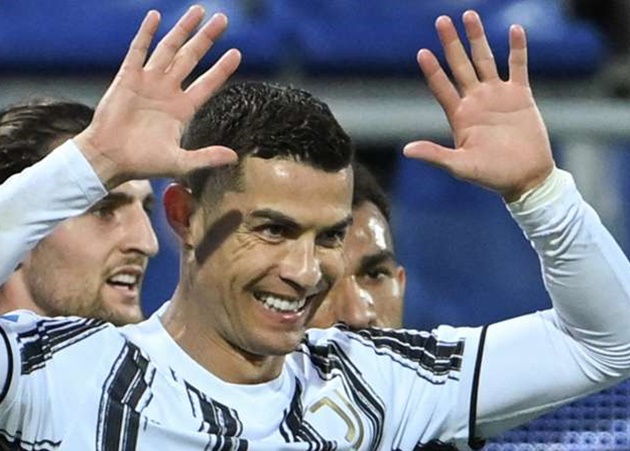 Ảnh bài viết Lập hat-trick chấn động sách kỷ lục, Ronaldo lập tức lên tiếng về Pele