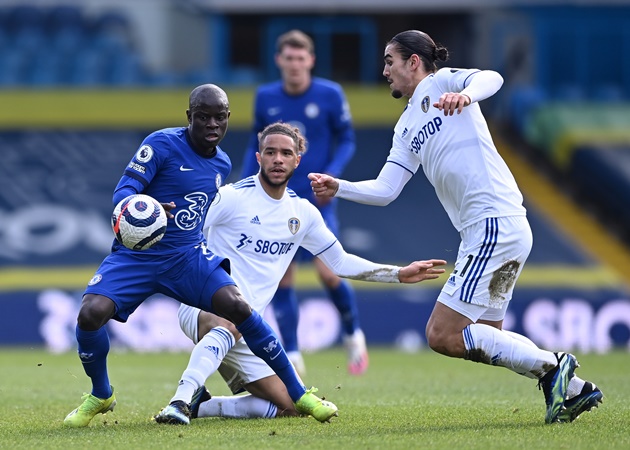 ĐHTB EPL tuần qua: 'Kẻ thừa' Man City bùng cháy; N'Golo Kante quá đỉnh