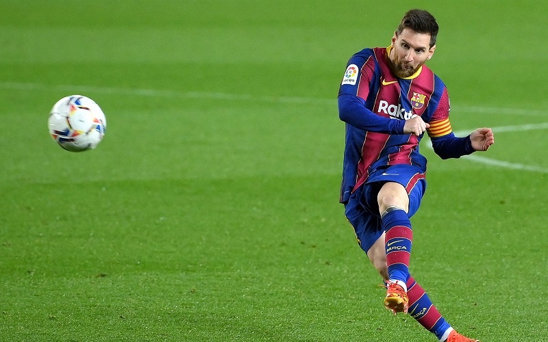 Barca tiến hành “trói chân” Messi cùng 4 ngôi sao khác