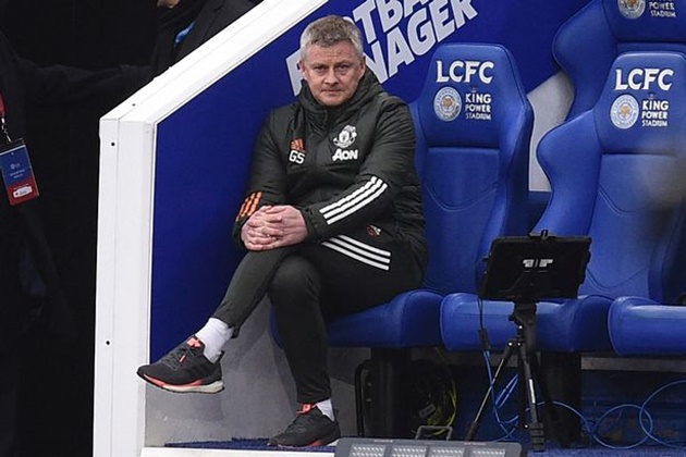 Ole phạm 3 sai lầm chí tử trước Leicester