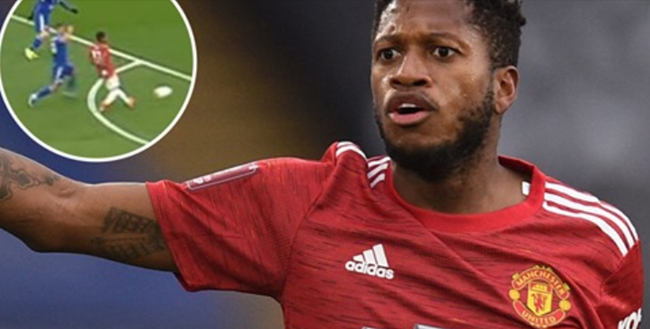 Cẩu thả, Fred khiến Man United nhận bàn thua đau đớn