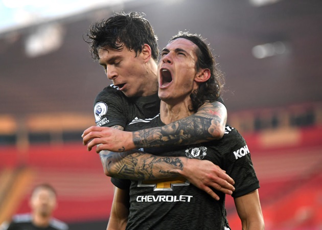 XONG! Đếm ngày rời Man Utd, Cavani chốt bến đỗ mới không tưởng