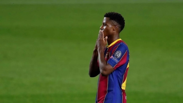 Ansu Fati lại báo tin dữ đến các CĐV yêu mến Barcelona