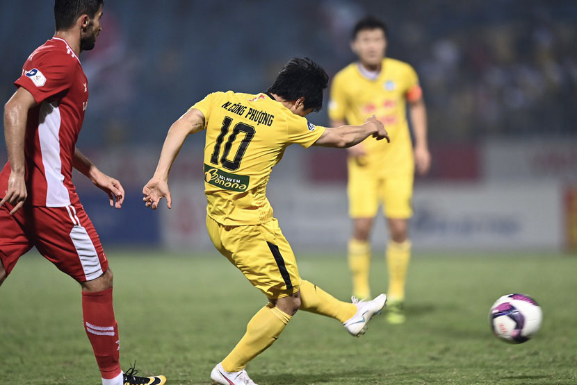 Công Phượng lên tiếng, HAGL vùi dập nhà đương kim vô địch V-League