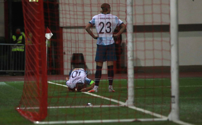 Ảnh bài viết Lộ hình ảnh mới nhất của Odegaard sau chấn thương