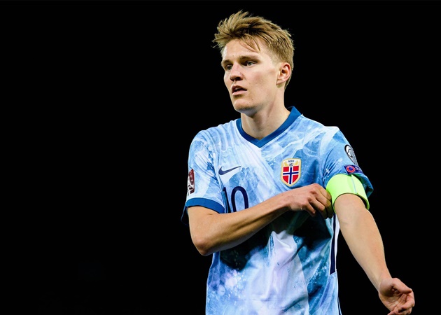 HLV Na Uy báo tin 'khẩn' về Martin Odegaard cho Arsenal 