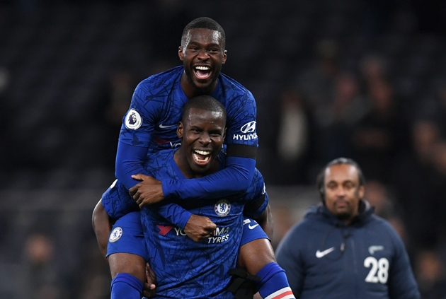 XONG! Phó Chủ tịch xác nhận, tương lai "người thừa" Chelsea đã rõ