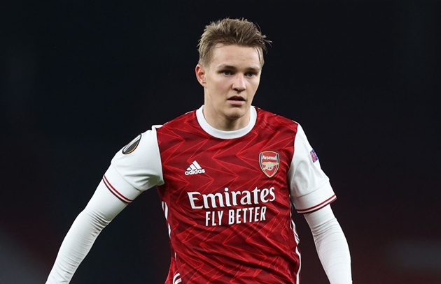 Chỉ mất 26 triệu bảng, Arsenal tìm ra phương án thay Odegaard