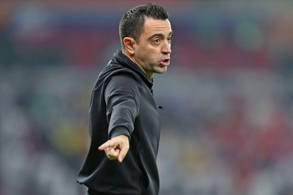 Xavi bất ngờ tiến cử HLV thay thế Ronald Koeman