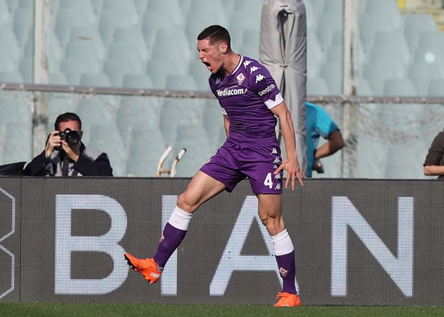 Ảnh bài viết Chịu thua, La Viola hai tay 'dâng' sao 30 triệu euro cho Man Utd