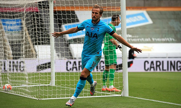 Lập cú đúp, tiền đạo Tottenham chính thức 'sánh vai' với các huyền thoại Premier League