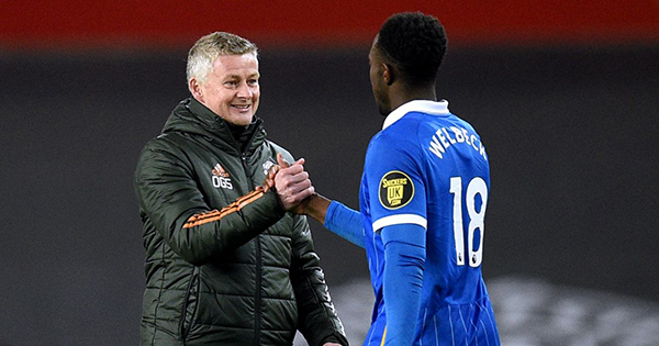 Phá lưới Man Utd, "thánh lốp" nhận 1 thông điệp từ Solskjaer