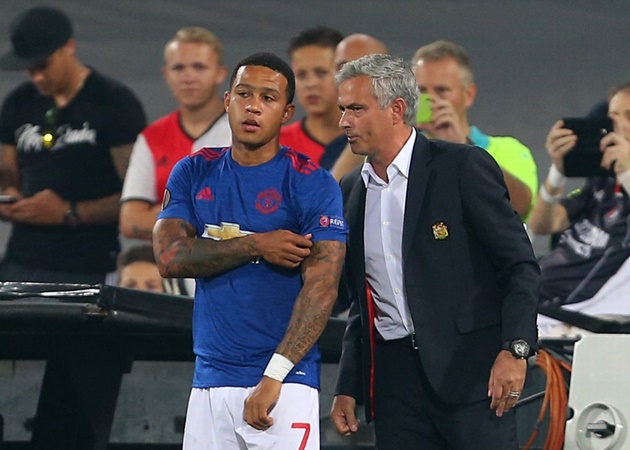 Ảnh bài viết Alaba và 'nạn nhân' của Mourinho: 3 hợp đồng 'free' cực chất cho M.U