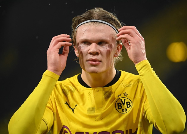 Ảnh bài viết Haaland hành động gây sốc, chiếm hết 'spotlight' trận MC - Dortmund