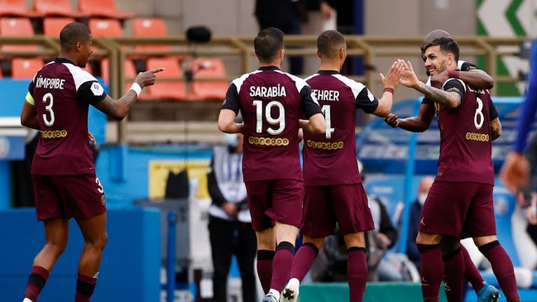 Đè bẹp Strasbourg, PSG "phả hơi nóng" vào Lille